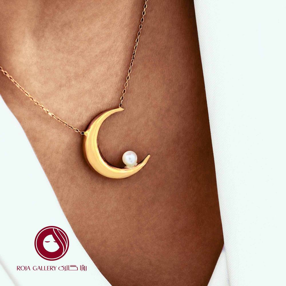 گردنبند ماه و مروارید